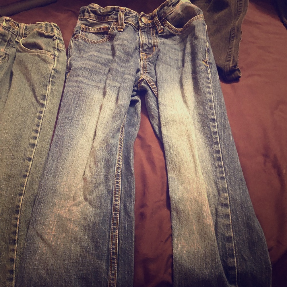 3 pairs of boys size 8 wranglers good condition